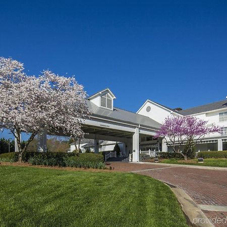 Doubletree By Hilton Raleigh Durham Airport At Research Triangle Park Hotel Екстериор снимка